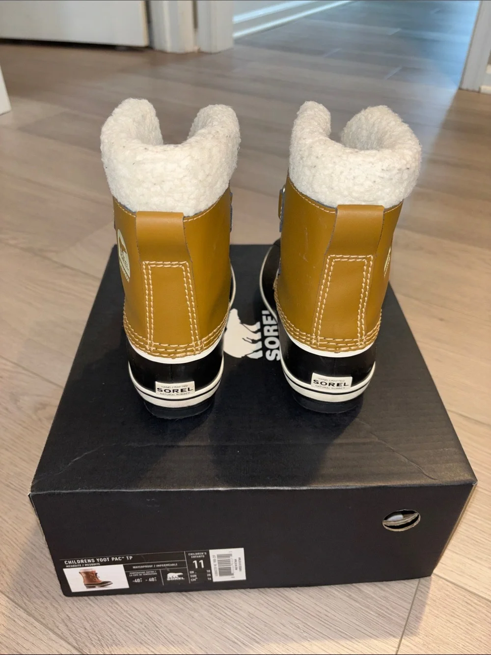 Sorel Children’s Yoot Pac Tan and Black Waterproof Winter Boots (size 11)